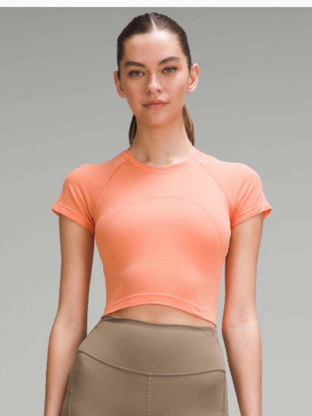 Lululemon Swiftly Tech Cropped Short-Sleeve
Shirt 2.0 | size 8